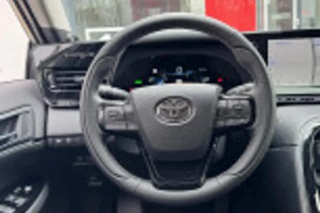 Toyota Mirai (2022) thumbnail 42
