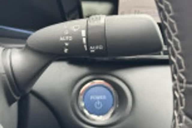 Toyota Mirai (2022) thumbnail 47