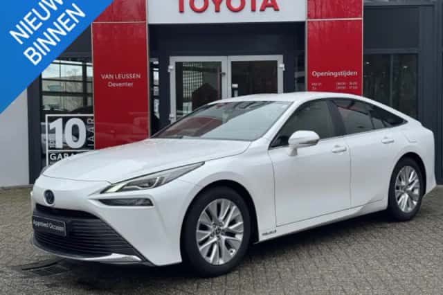 Toyota Mirai (2022) thumbnail 69