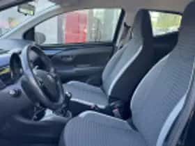 Toyota Aygo (2019) thumbnail 26