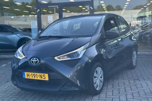 Toyota Aygo (2020) thumbnail 7
