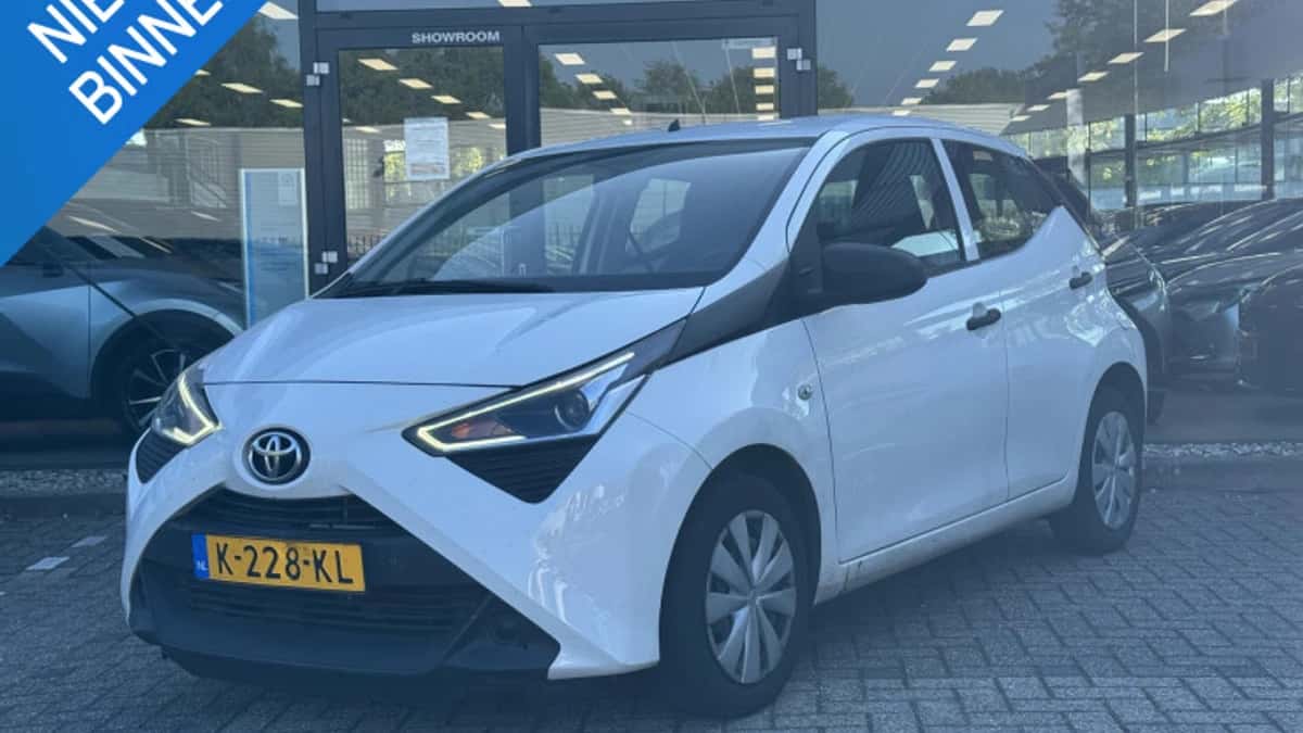 Toyota Aygo (2021) — foto 1