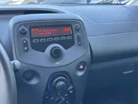 Toyota Aygo (2021) thumbnail 16