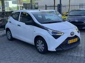 Toyota Aygo (2021) thumbnail 37
