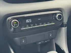 Toyota Yaris (2025) thumbnail 16