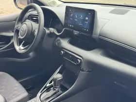 Toyota Yaris (2025) thumbnail 10