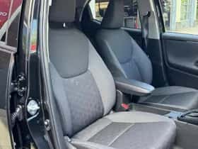 Toyota Yaris (2025) thumbnail 11
