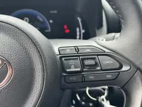 Toyota Yaris (2025) thumbnail 18