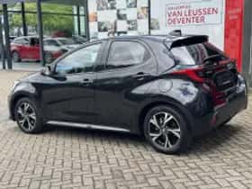 Toyota Yaris (2025) thumbnail 3