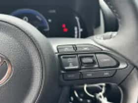 Toyota Yaris (2025) thumbnail 35