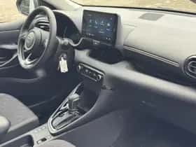Toyota Yaris (2025) thumbnail 10