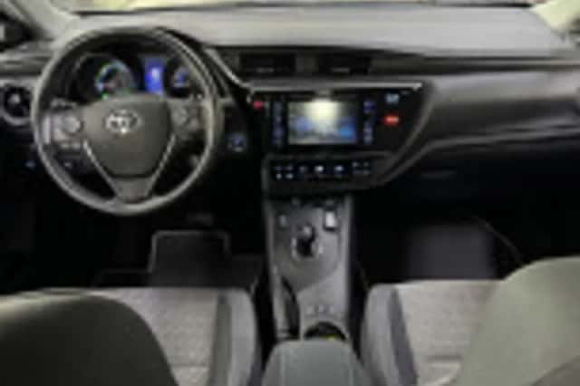 Toyota Auris (2018) thumbnail 30