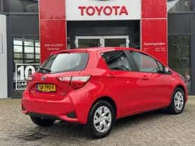 Toyota Yaris (2018) thumbnail 14