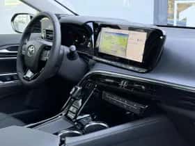 Toyota Mirai (2022) thumbnail 18