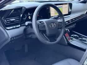 Toyota Mirai (2022) thumbnail 21