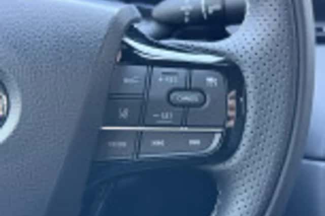 Toyota Mirai (2022) thumbnail 36