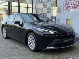 Toyota Mirai (2022) thumbnail 9