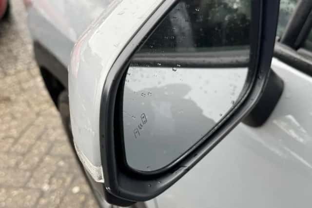 Toyota Corolla (2025) thumbnail 14