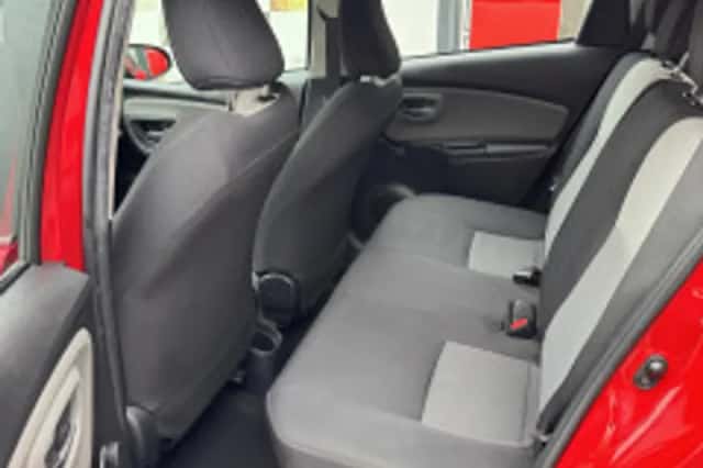 Toyota Yaris (2018) thumbnail 6