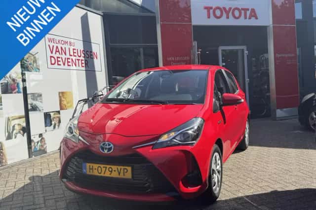 Toyota Yaris (2020) thumbnail 7