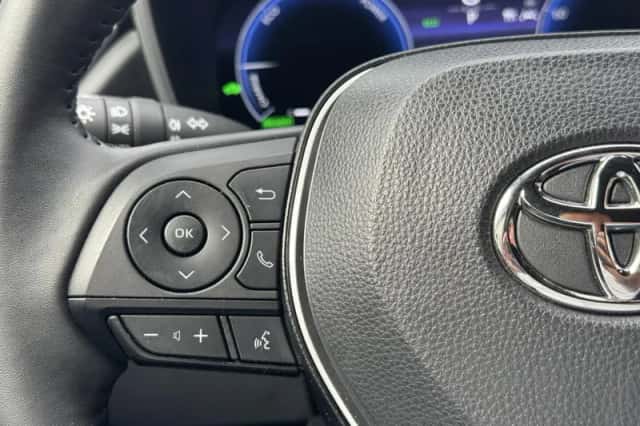Toyota Corolla (2022) thumbnail 17