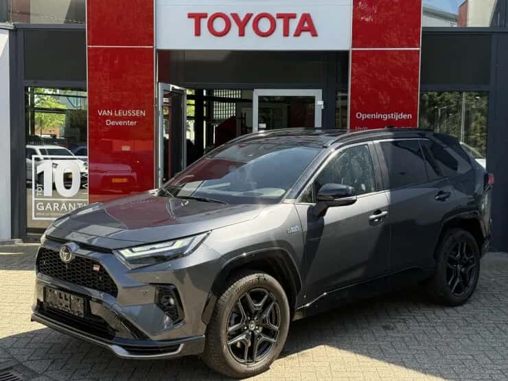Toyota RAV4 (2025) — foto 1