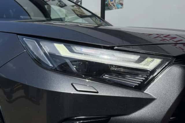 Toyota RAV4 (2025) thumbnail 31