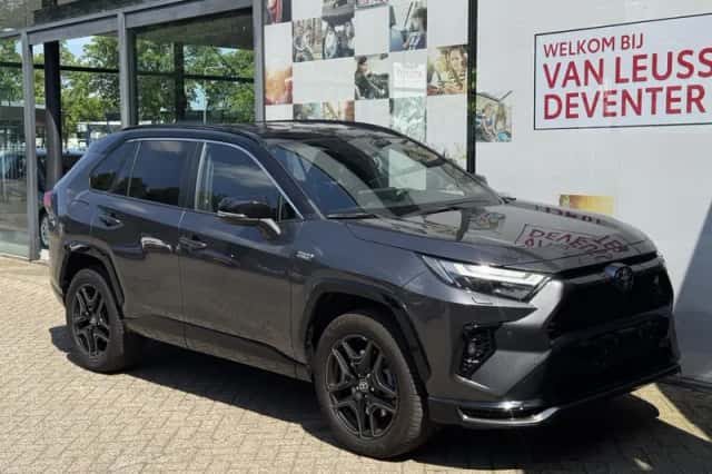 Toyota RAV4 (2025) thumbnail 32