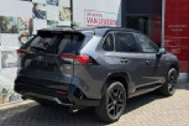 Toyota RAV4 (2025) thumbnail 61