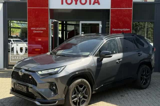 Toyota RAV4 (2025) thumbnail 74