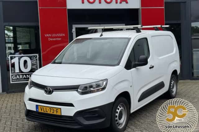 Toyota Proace (2021) thumbnail 1