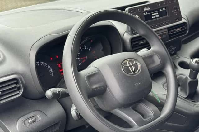 Toyota Proace (2021) thumbnail 14