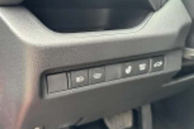 Toyota RAV4 (2024) thumbnail 47