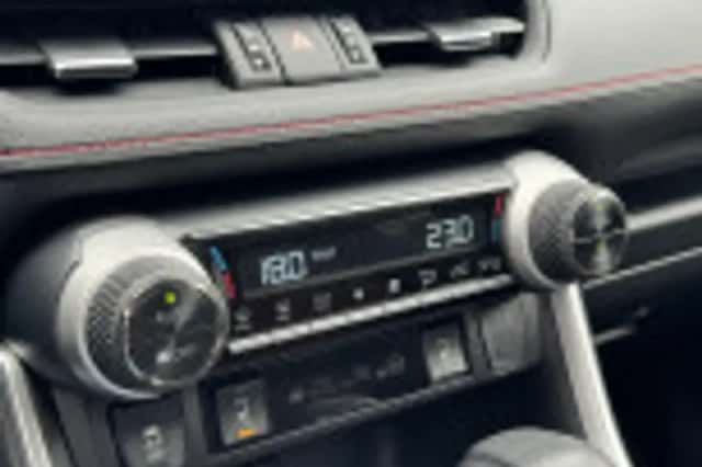 Toyota RAV4 (2024) thumbnail 57