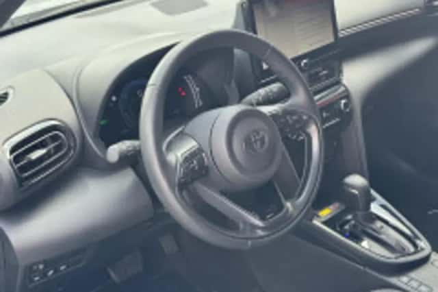Toyota Yaris Cross (2025) thumbnail 5