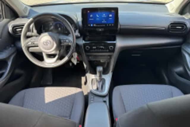 Toyota Yaris Cross (2025) thumbnail 5