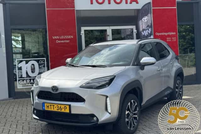 Toyota Yaris Cross (2025) thumbnail 1
