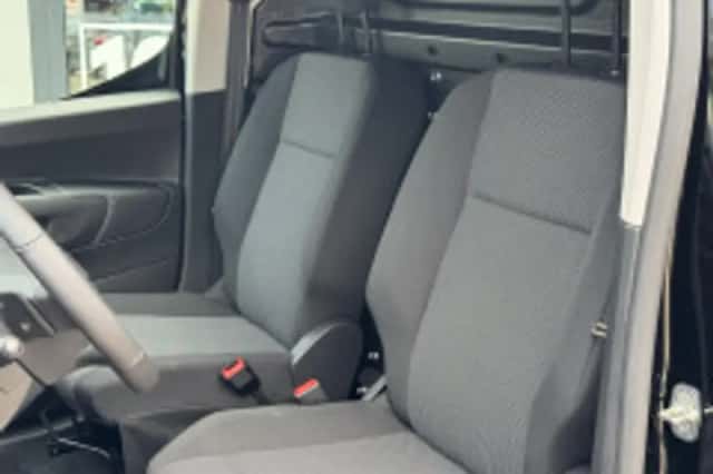 Toyota Proace (2026) thumbnail 6
