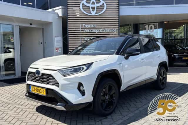 Toyota RAV4 (2019) thumbnail 1