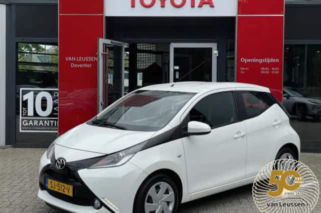 Toyota Aygo (2018) thumbnail 1