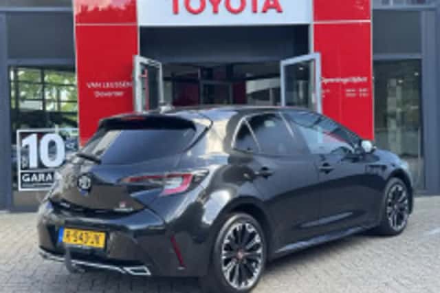Toyota Corolla (2022) thumbnail 4