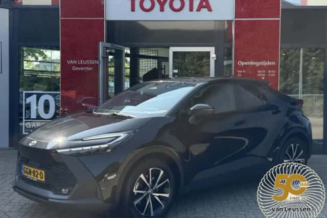 Toyota C hr (2024) thumbnail 1
