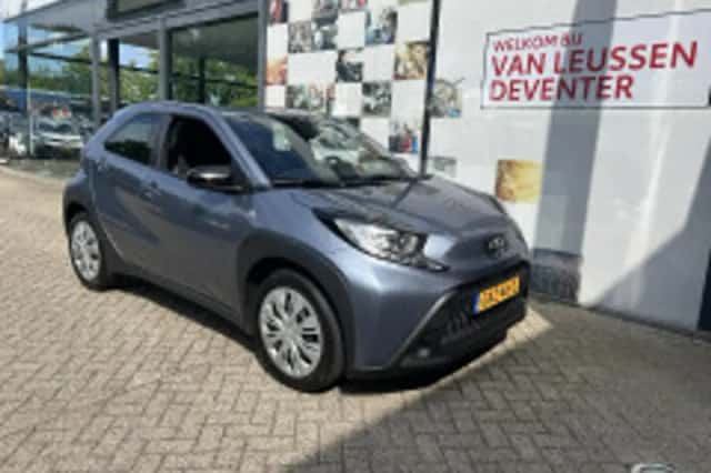 Toyota Aygo (2024) thumbnail 4