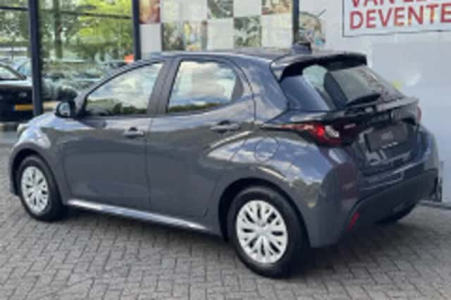 Toyota Yaris (2026) thumbnail 5