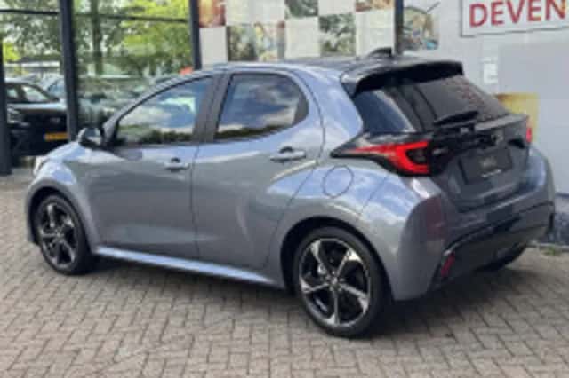 Toyota Yaris (2026) thumbnail 4