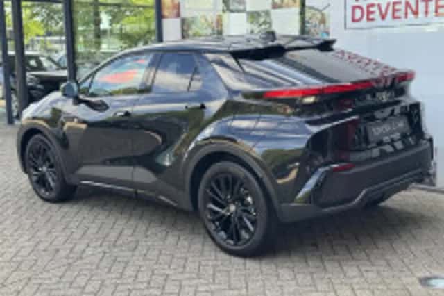 Toyota C hr (2026) thumbnail 4