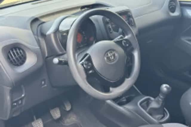 Toyota Aygo (2018) thumbnail 5