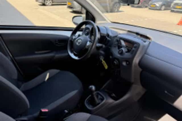 Toyota Aygo (2020) thumbnail 5