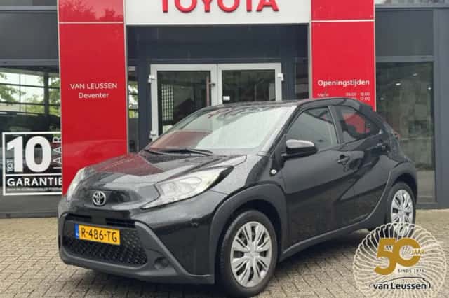 Toyota Aygo (2022) thumbnail 1