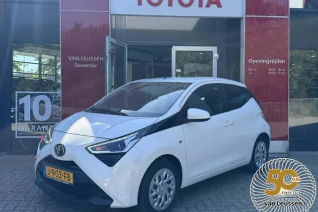Toyota Aygo (2020) thumbnail 1